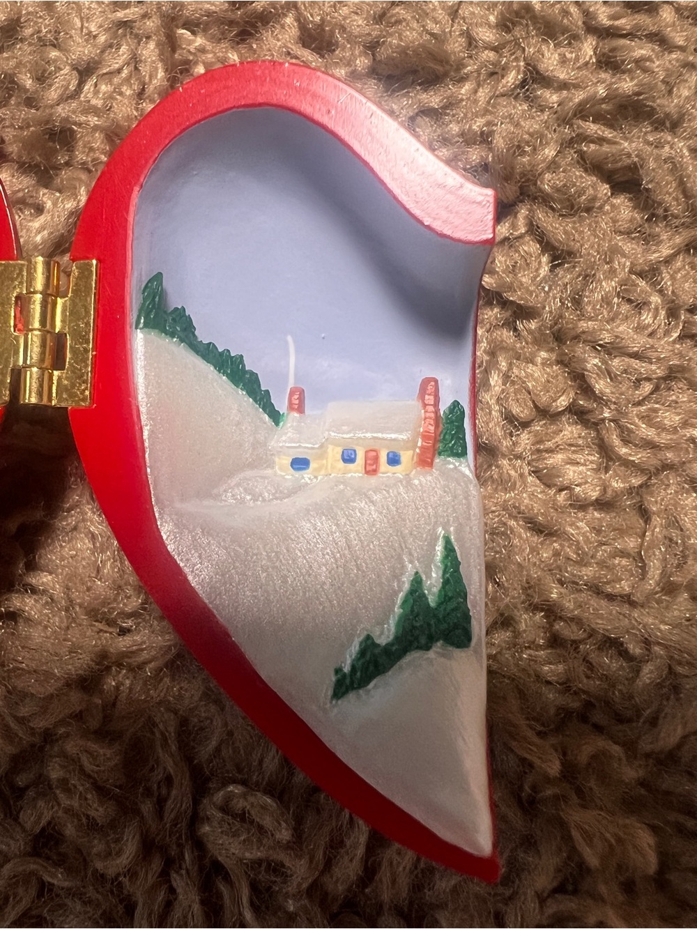 Hallmark Keepsake Ornament Heart of Christmas Collector’s Series 1993 - Picture 6 of 8